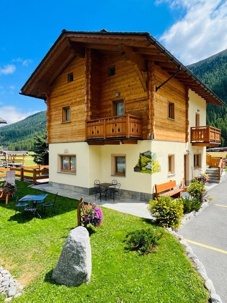 Chalet Sunshine Livigno Extérieur photo